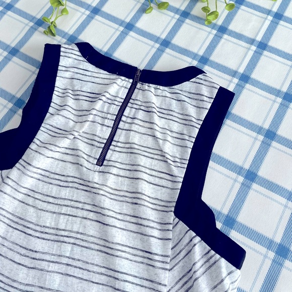 Monteau Black and White Striped Flowy Blouse - Picture 5 of 5